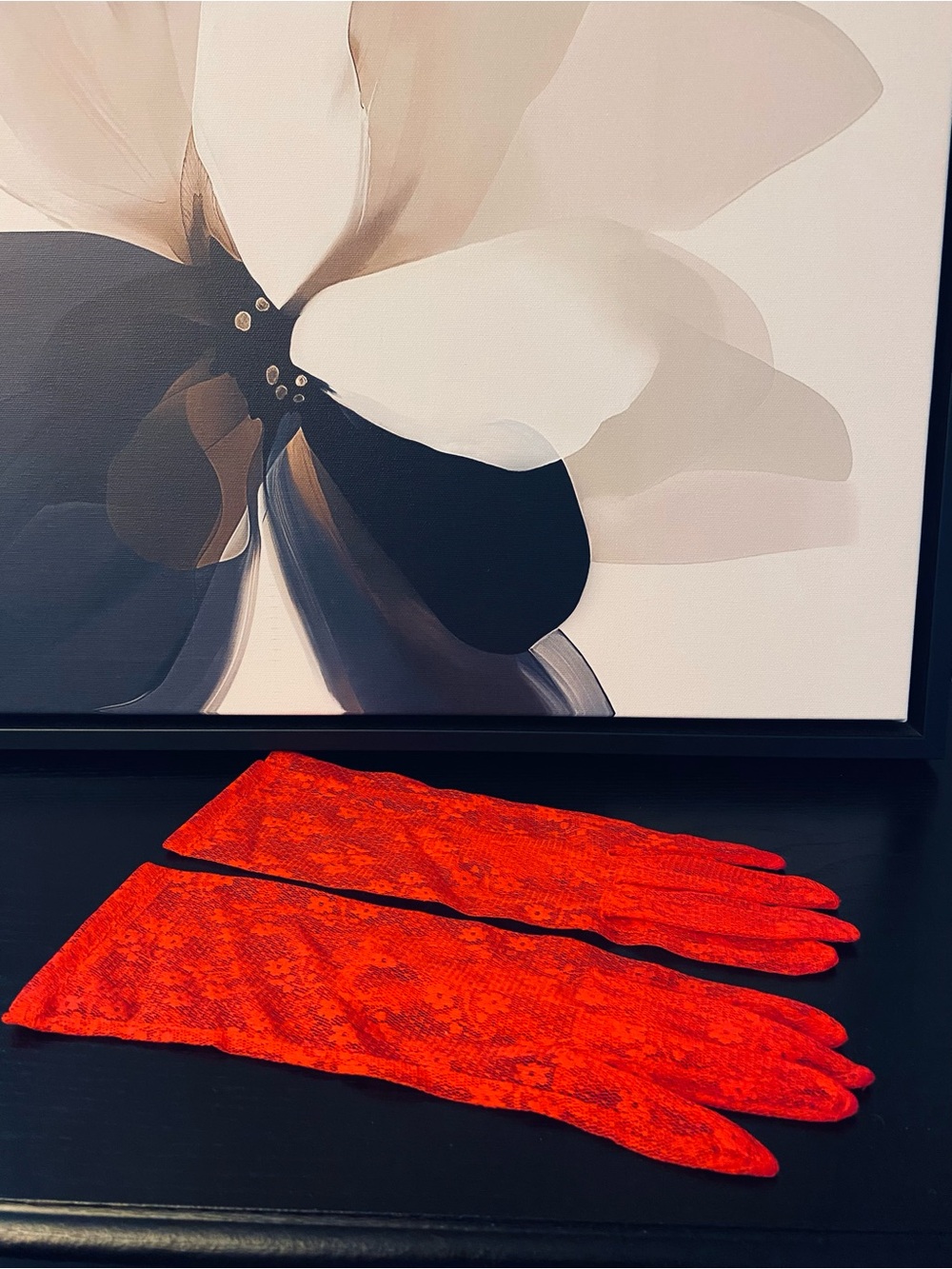 Vintage 80’s Size 7 Red Lace Gloves